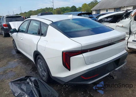 2025 Kia K4 Lx/Lxs z USA, uszkodzony, nr VIN 3KPFT4DE8SE091155